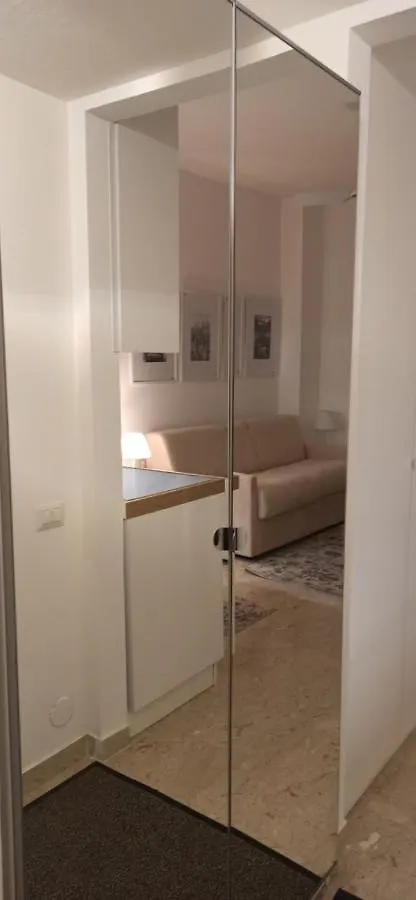 Smart Studio Porta Venezia Fashion District Milan Apartment
